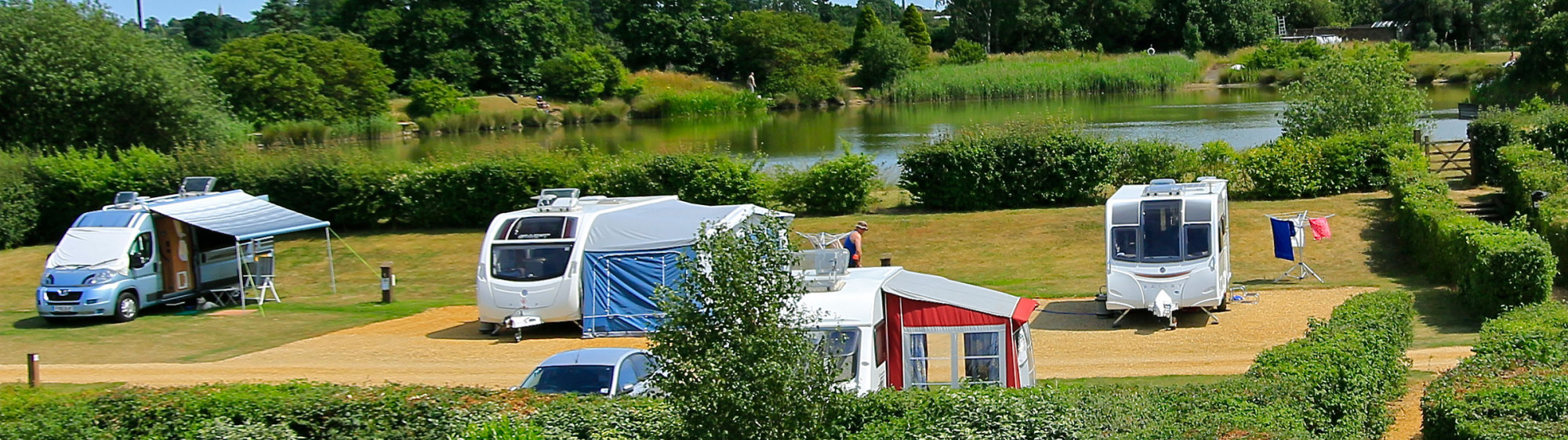 Fishing Caravan Park & Campsite in Cambridgeshire - Fields End Water